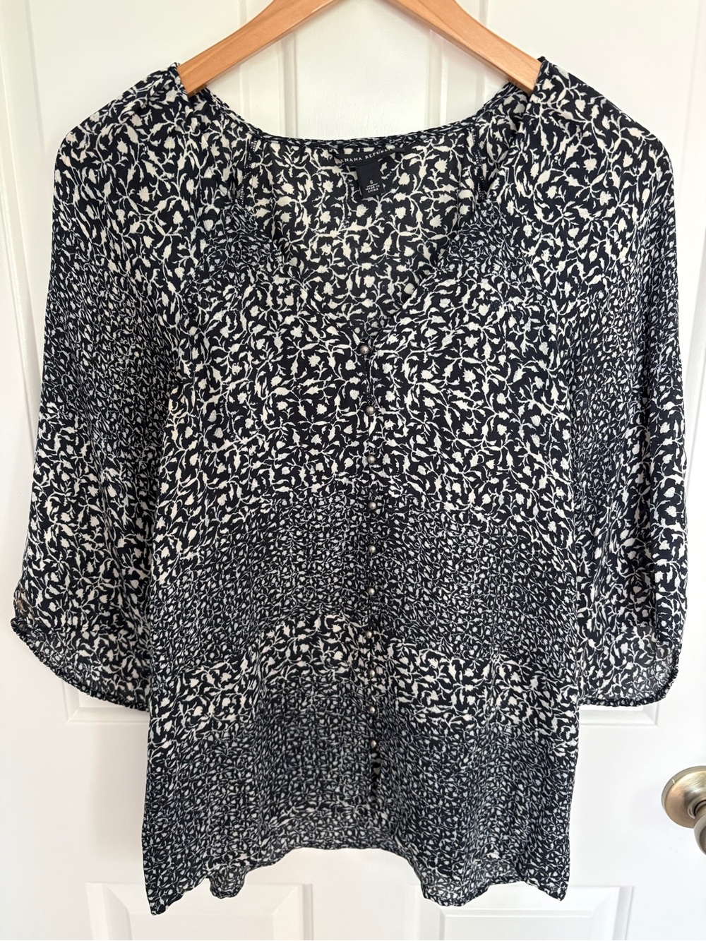 Banana Republic Small Navy & White Silk Button-Front Top